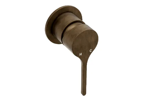 sereno_minimal_wall_mixer poster