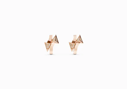 Arrow small earrings with diamonds